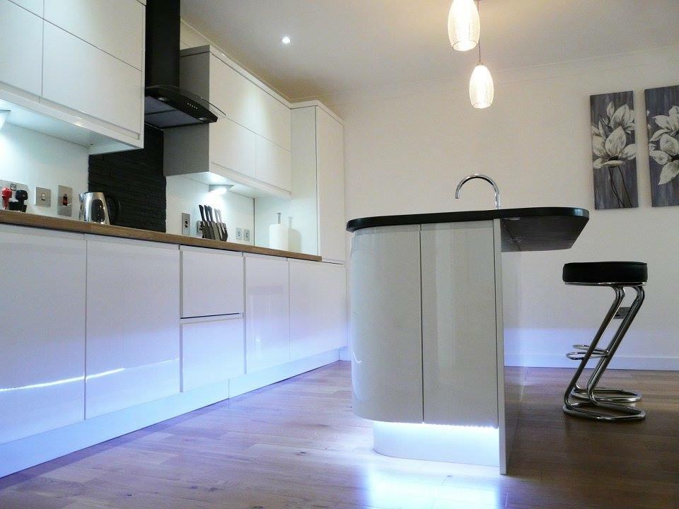 Charming 1Br Cottage With Garden, Spacious Rooms - Part Of Langley Serviced Apartments Several Properties In Wick Wick  Buitenkant foto